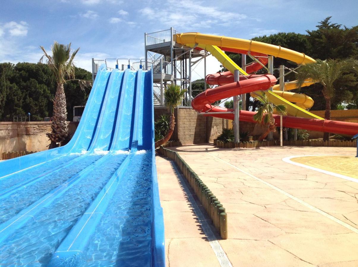 Campsite Topsun La Sirene Cottage3 40m2 Max 4 Adultes Et 2 Des Ses Enfants Inc Bebe Argeles-sur-Mer